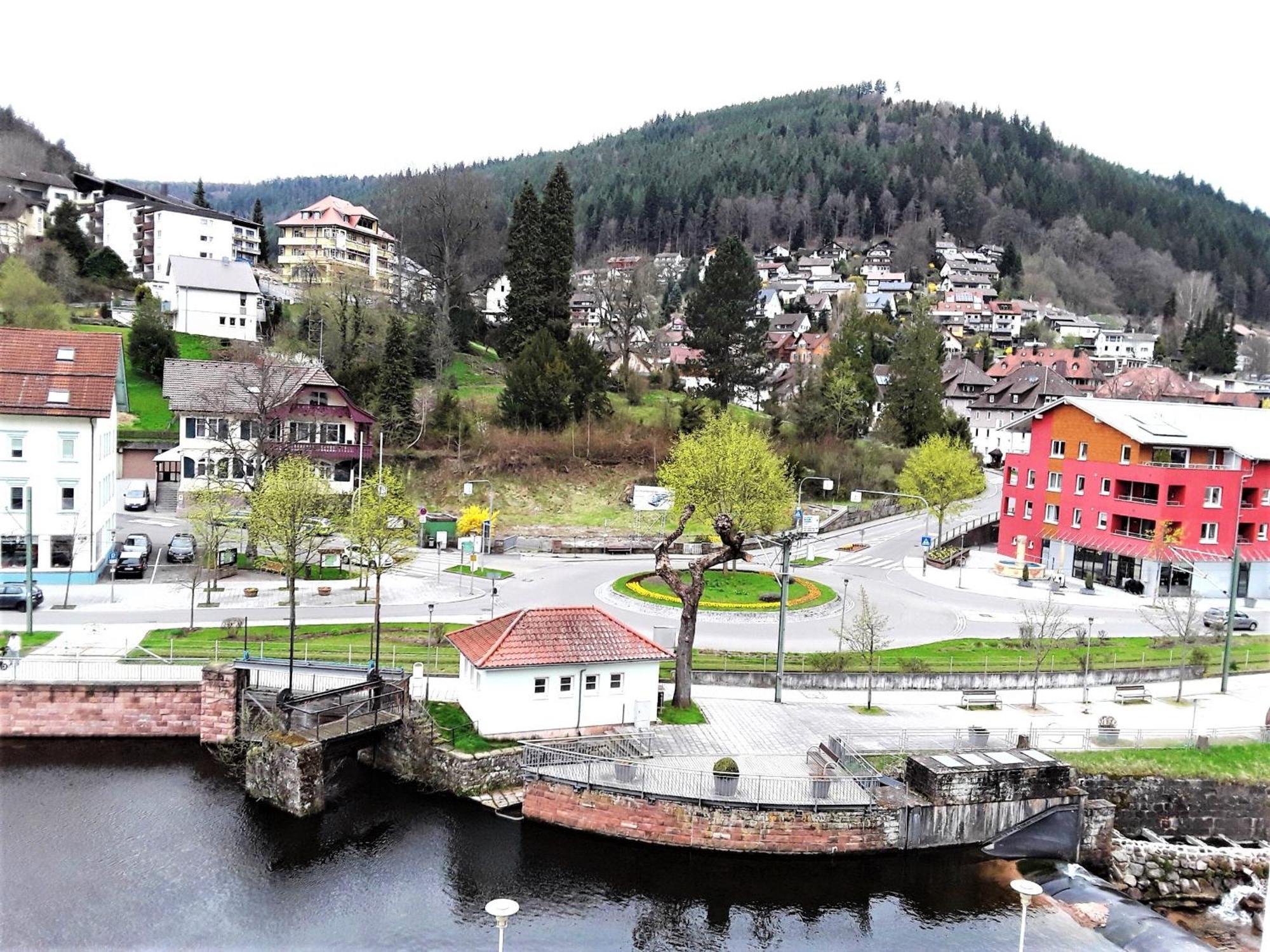 Ferienwohnung Enzblick Bad Wildbad Buitenkant foto