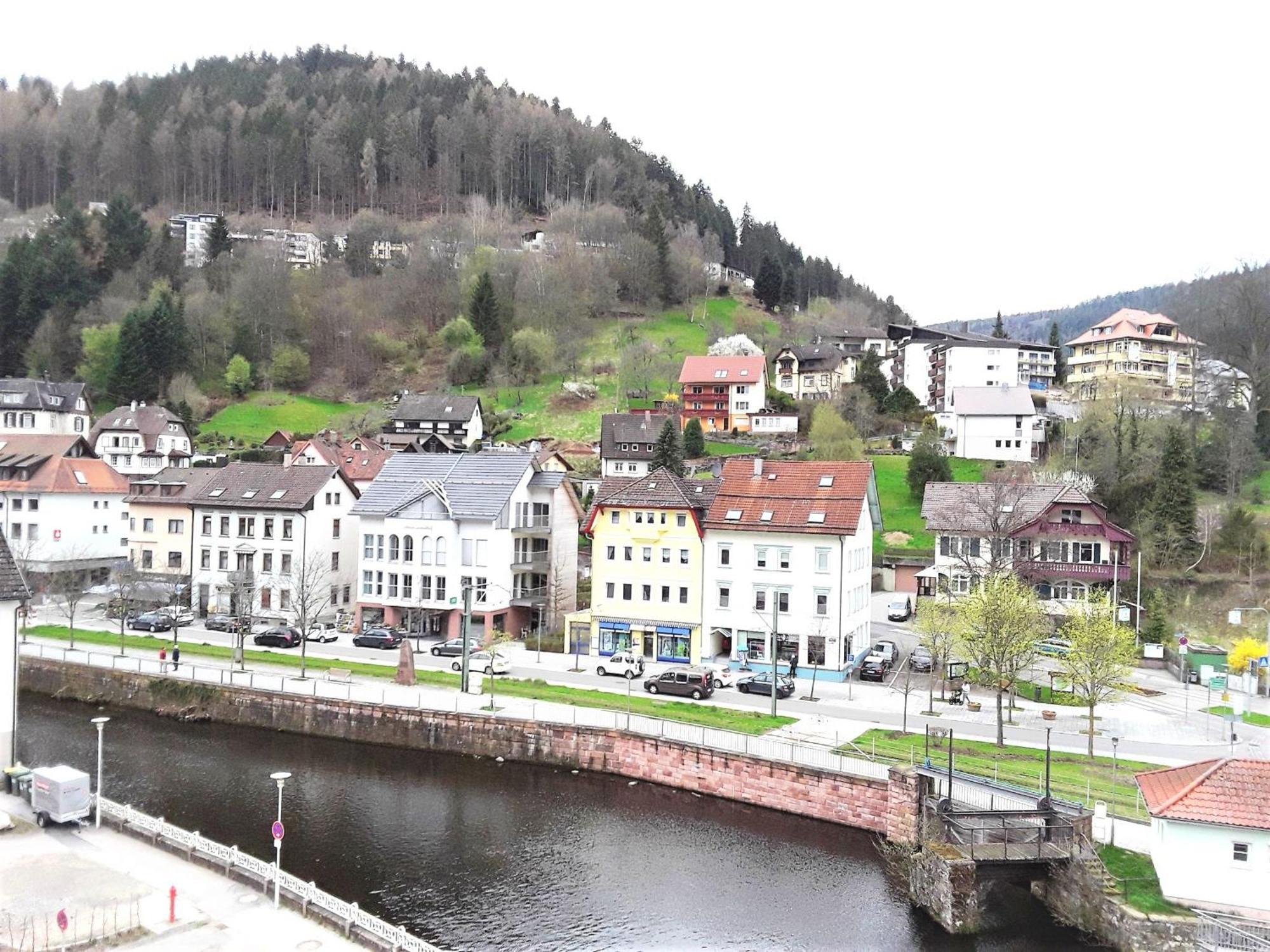Ferienwohnung Enzblick Bad Wildbad Buitenkant foto